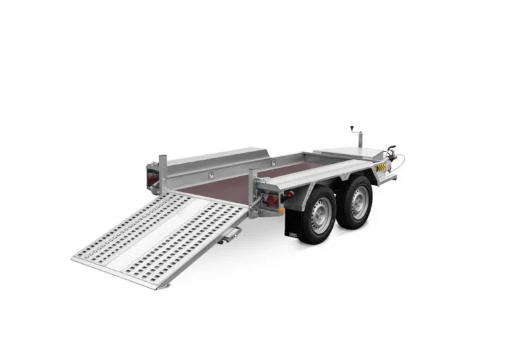 Lorries TPM20 bakifrån med ramper
