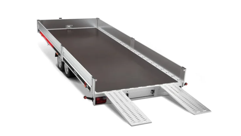 Lorries PLB 35 bakifrån med ramper
